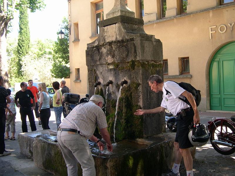 DSCN9881.JPG